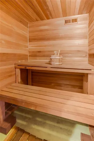 $489,990 | 521 Southeast Asheville Drive, Lee's Summit, MO 64063