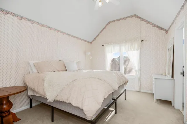 $489,990 | 521 Southeast Asheville Drive, Lee's Summit, MO 64063