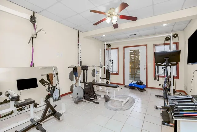 $489,990 | 521 Southeast Asheville Drive, Lee's Summit, MO 64063