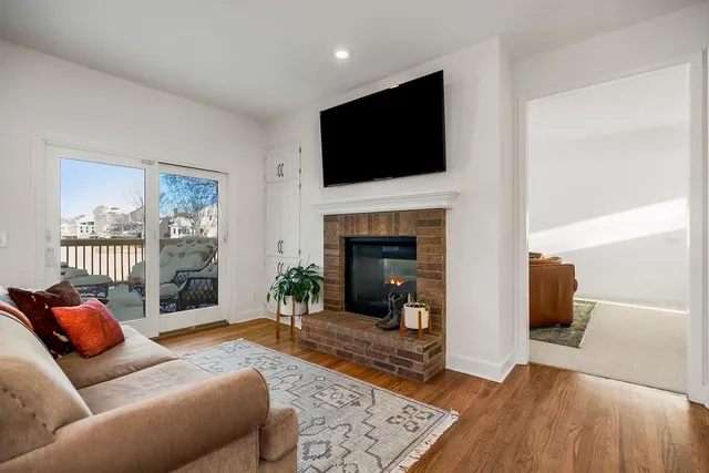 $489,990 | 521 Southeast Asheville Drive, Lee's Summit, MO 64063