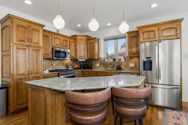 $489,990 | 521 Southeast Asheville Drive, Lee's Summit, MO 64063