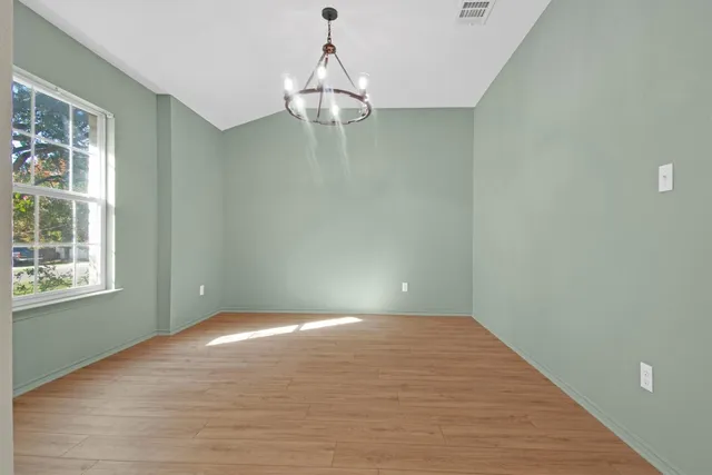 $550,000 | 640 Bella Vista Circle, Kyle, TX 78640