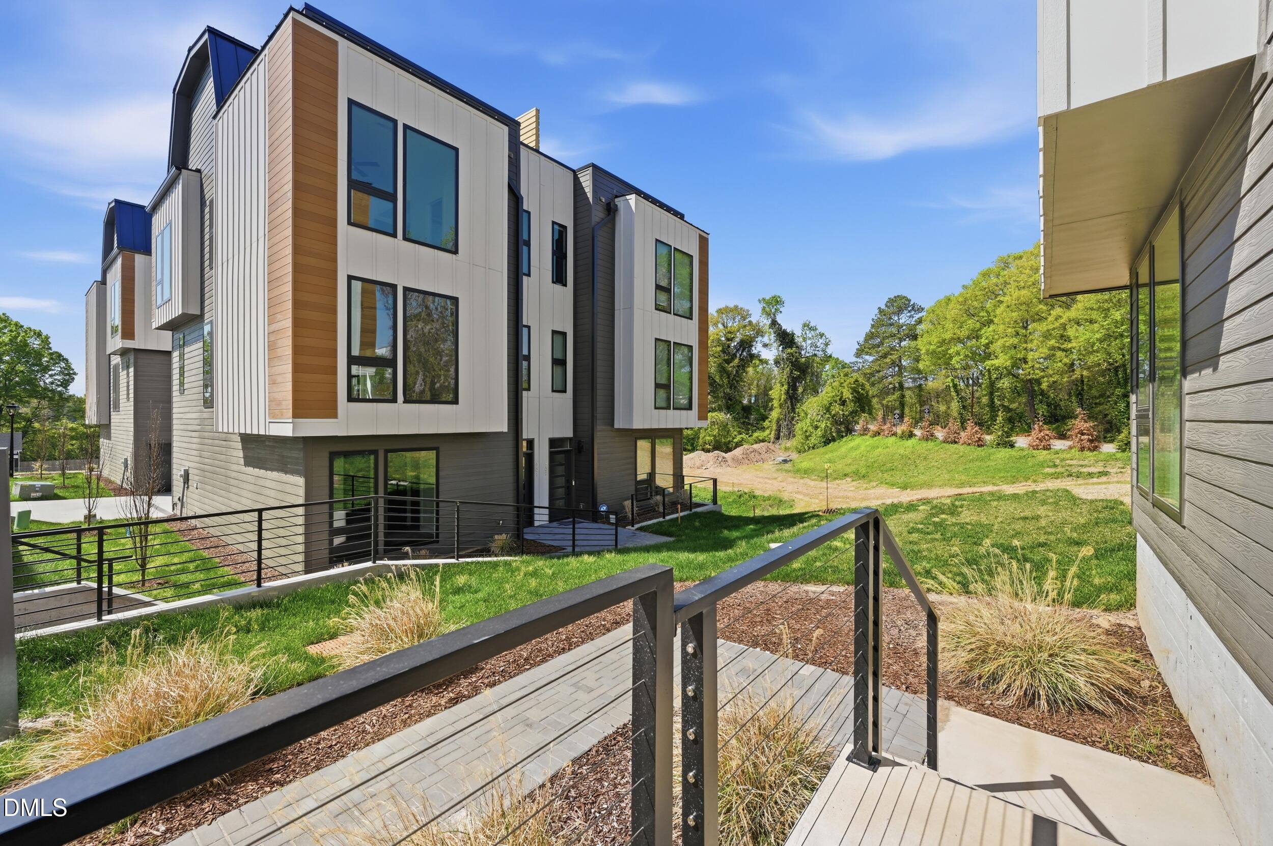 512 Gordon Street, Unit 607 Durham, NC 27701 - Photo 6 of 52 027