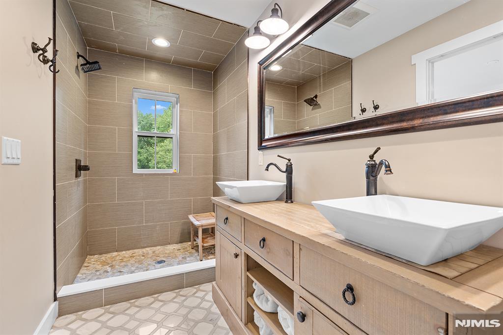 55 Cripplebush Road Old Tappan, NJ 07675 - Photo 30 of 44