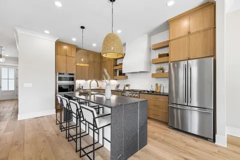 $994,900 | 605 A Shady Lane, Nashville, TN 37206