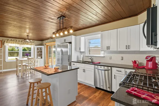 $3,000 | 2092 Main Road, Newfield, NJ 08344