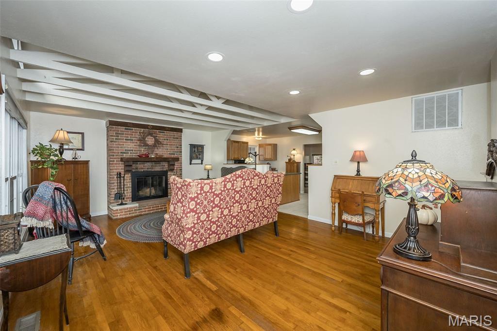 880 St Paul Road Wildwood, MO 63021 - Photo 3 of 41 Gallery Image 3
