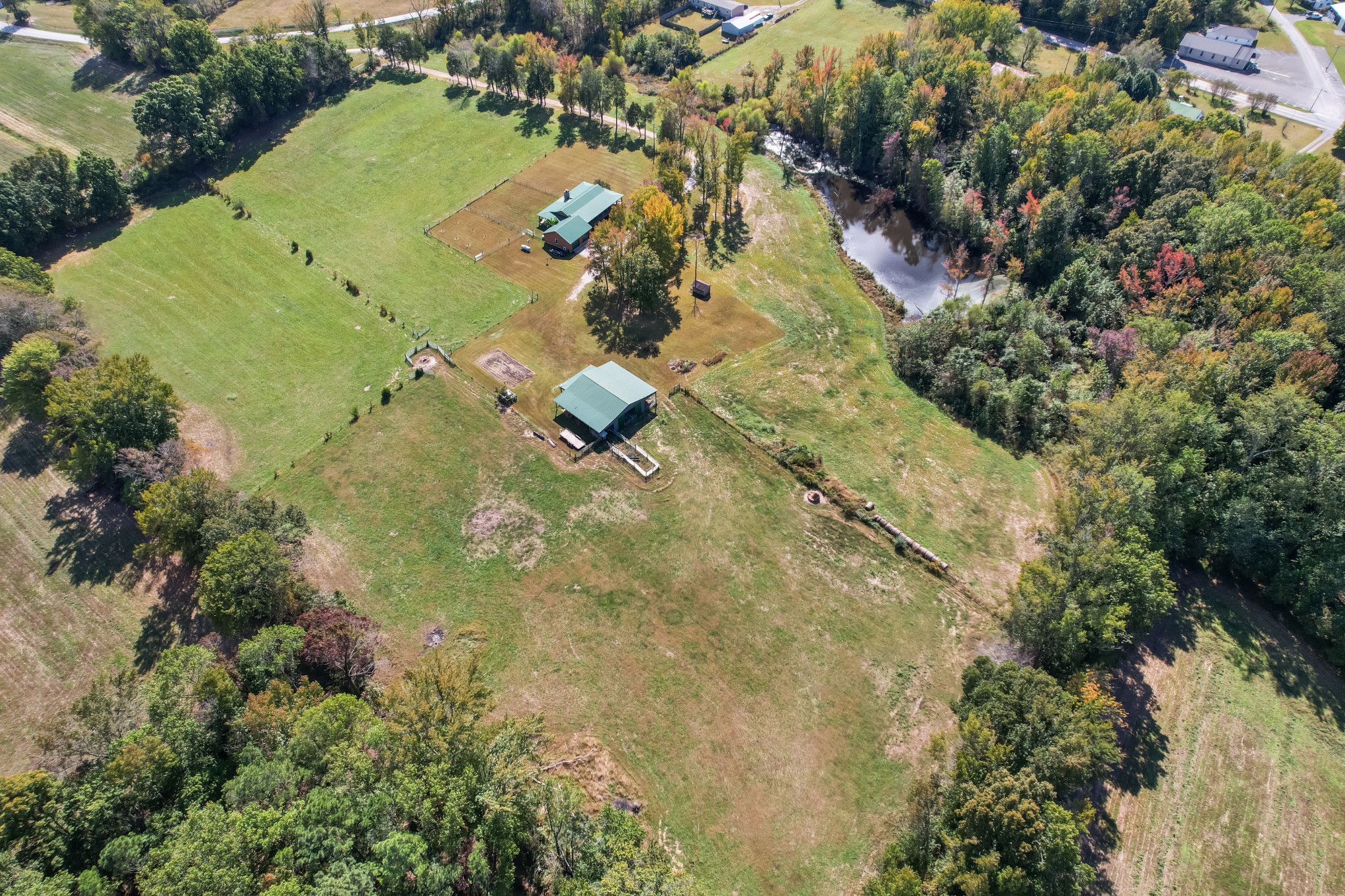 9516 Bakerton Road Red Boiling Springs, TN 37150 - Photo 59 of 60 an aerial view of a residential houses with yard