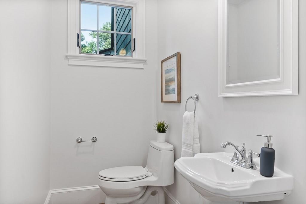 50 Percy Road Lexington, MA 02421 - Photo 23 of 42