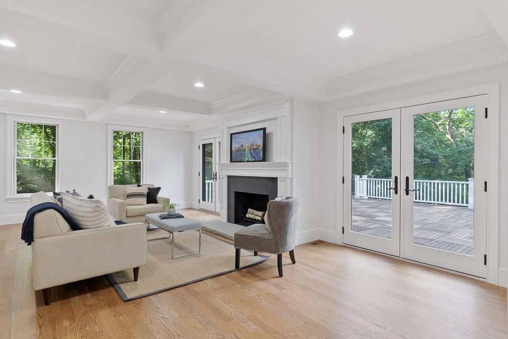 50 Percy Road Lexington, MA 02421 - Photo 7 of 42