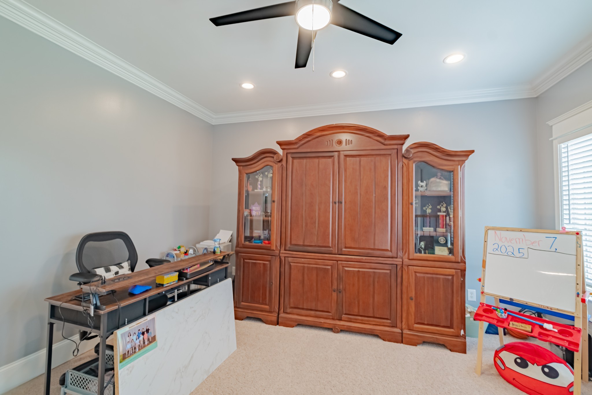 356 Ridgecrest Drive Winchester, TN 37398 - Photo 33 of 73 a view of a storage & utility room
