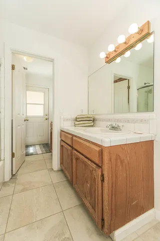 $679,000 | 25322 Road 407, Raymond, CA 93653