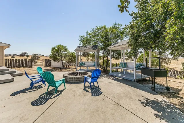 $679,000 | 25322 Road 407, Raymond, CA 93653