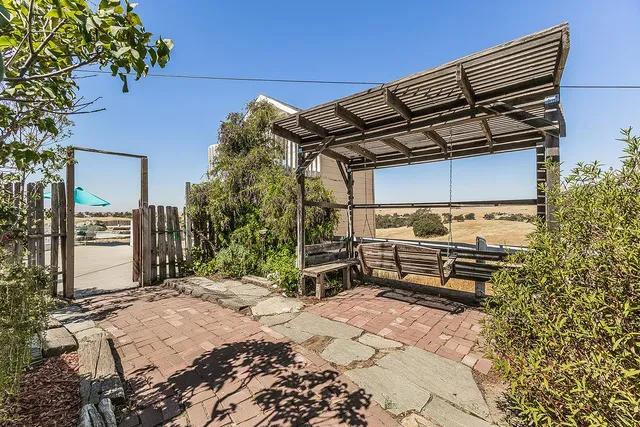 $679,000 | 25322 Road 407, Raymond, CA 93653