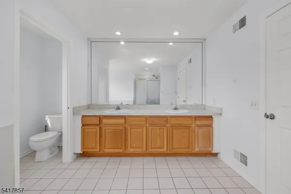 $725,000 | 6 Tamzen Terrace, Washington, NJ 07882
