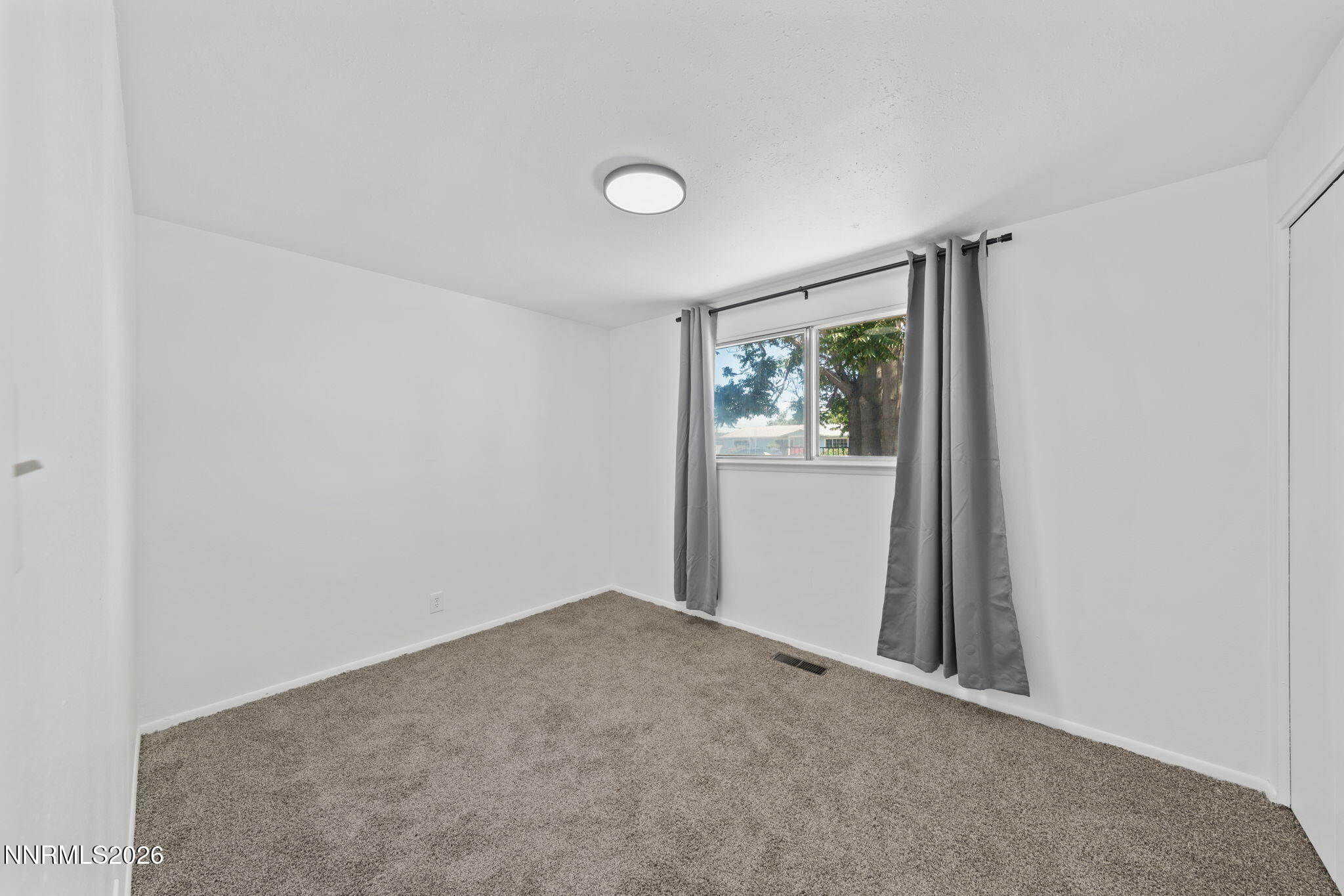 335 McCart Street Fernley, NV 89408 - Photo 30 of 53 34-web-or-mls-A7V02762