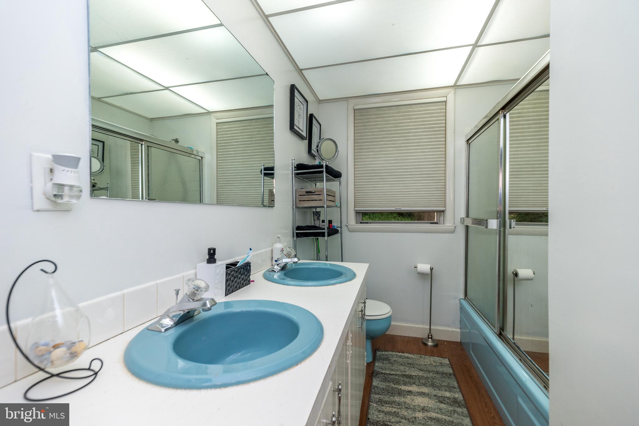 6634 Phillips Mill Road New Hope, PA 18938 - Photo 22 of 35 Hall bathroom