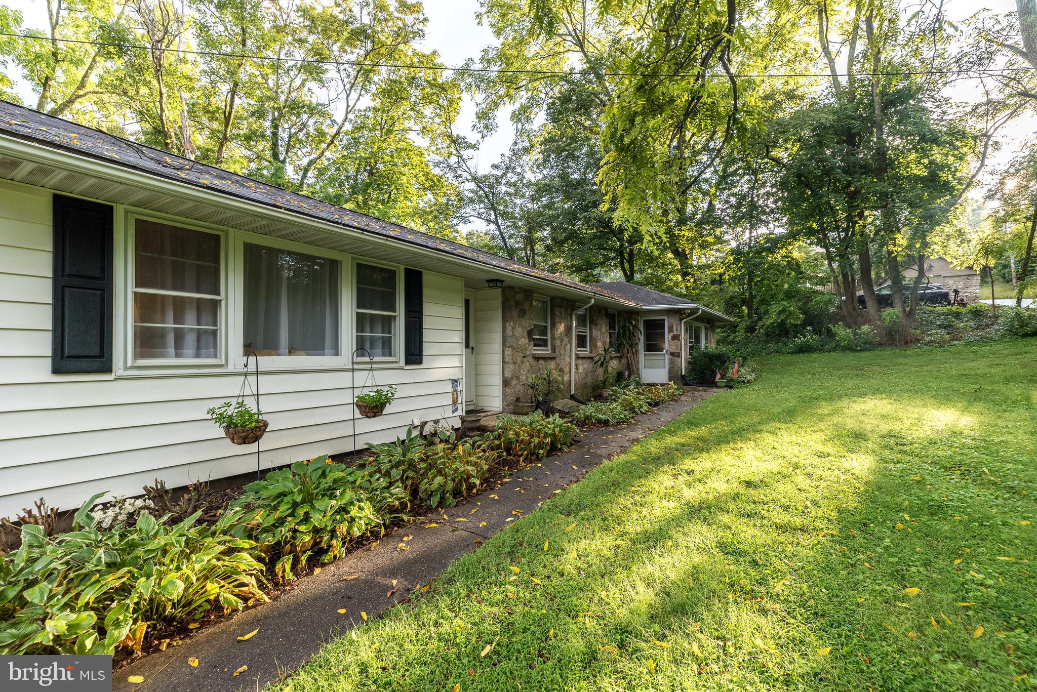 6634 Phillips Mill Road New Hope, PA 18938 - Photo 5 of 35 Front entrance to efficiency kitchen