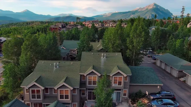 $950,000 | 303 Saddle Ridge Drive, Unit 303, Silverthorne, CO 80498