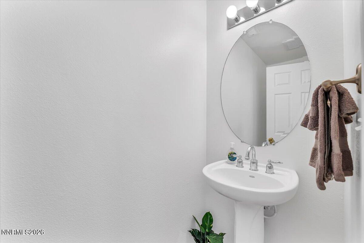 9115 Red Baron Boulevard Reno, NV 89506 - Photo 15 of 35 27-9115 Red Baron Blvd Reno NV 89506 (27