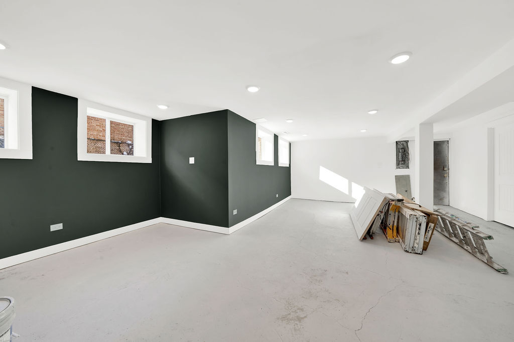 11440 South Indiana Avenue Chicago, IL 60628 - Photo 20 of 23