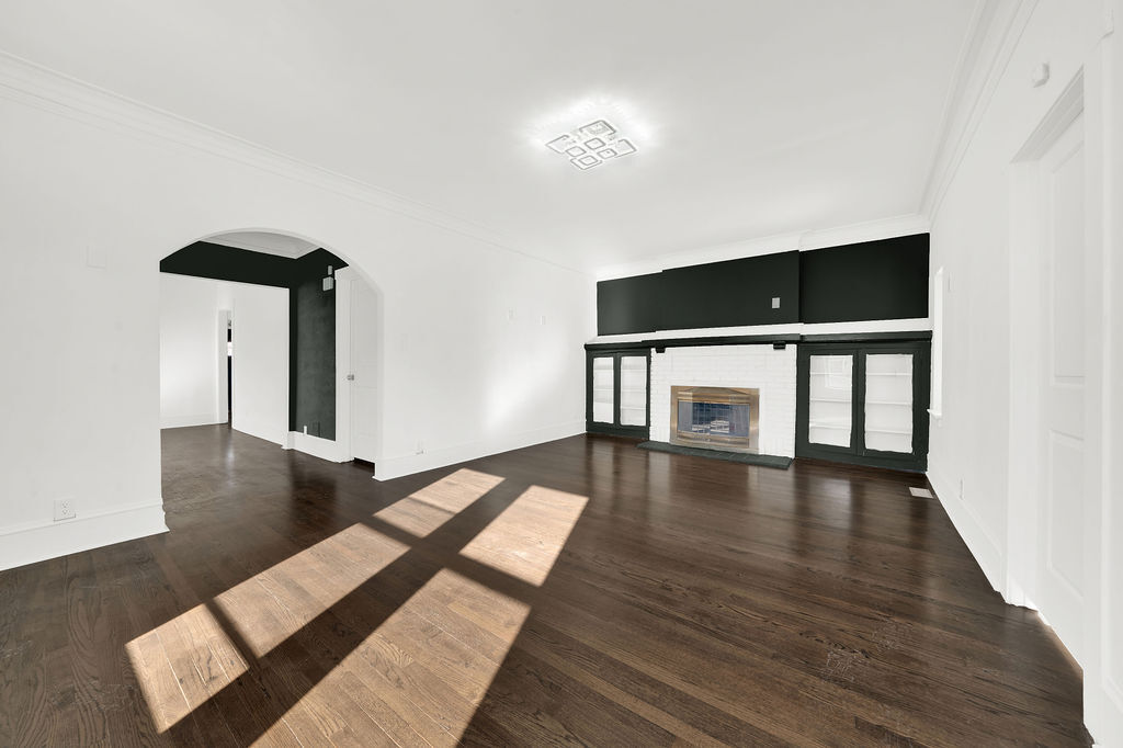 11440 South Indiana Avenue Chicago, IL 60628 - Photo 7 of 23