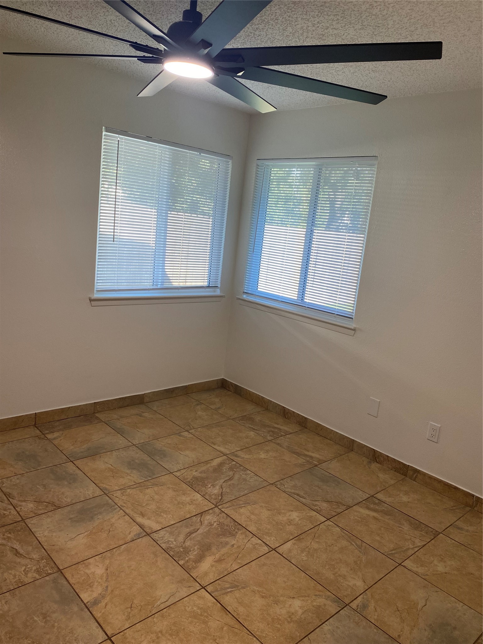 3107 Raccoon Run Spring, TX 77373 - Photo 18 of 35 2nd bedroom different angle