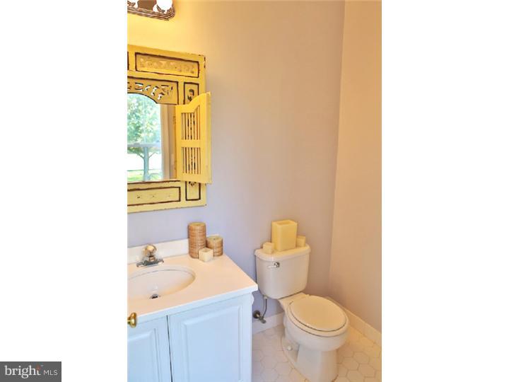 418 Denow Road Pennington, NJ 08534 - Photo 14 of 24 Half Bath