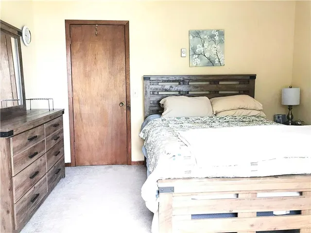 $369,900 | 1508 Red Fox Road, Climax Springs, MO 65324