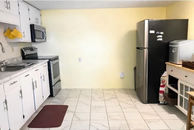 $369,900 | 1508 Red Fox Road, Climax Springs, MO 65324