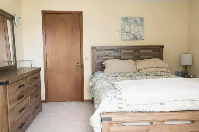 $369,900 | 1508 Red Fox Road, Climax Springs, MO 65324