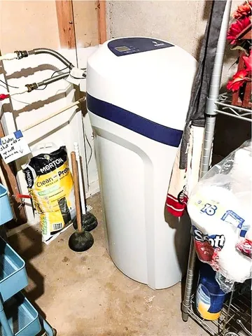 $369,900 | 1508 Red Fox Road, Climax Springs, MO 65324