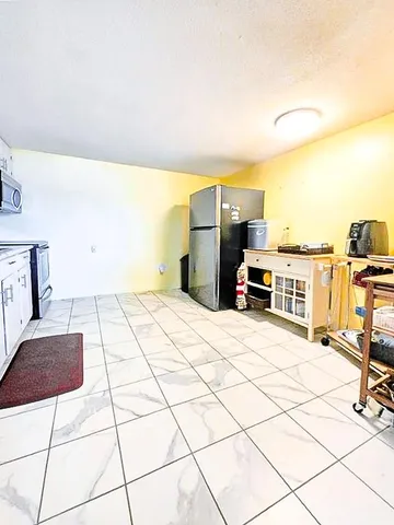 $369,900 | 1508 Red Fox Road, Climax Springs, MO 65324