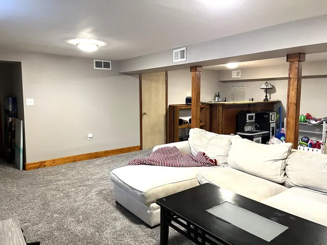 $219,900 | 3702 West Amber Lake Drive, Fairmont, MN 56031