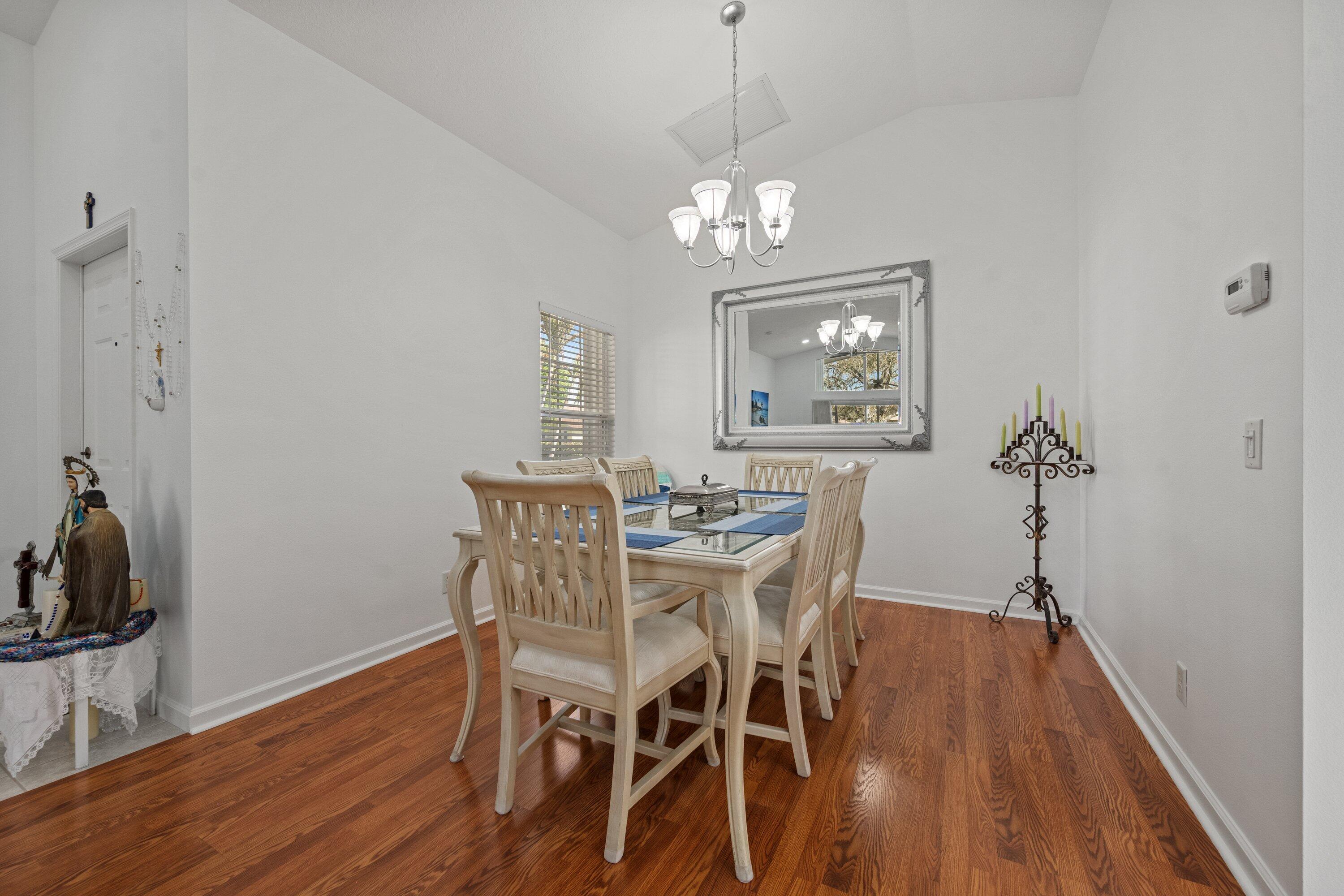 2553 Southwest Regency Road Stuart, FL 34997 - Photo 7 of 27 DSC_6550