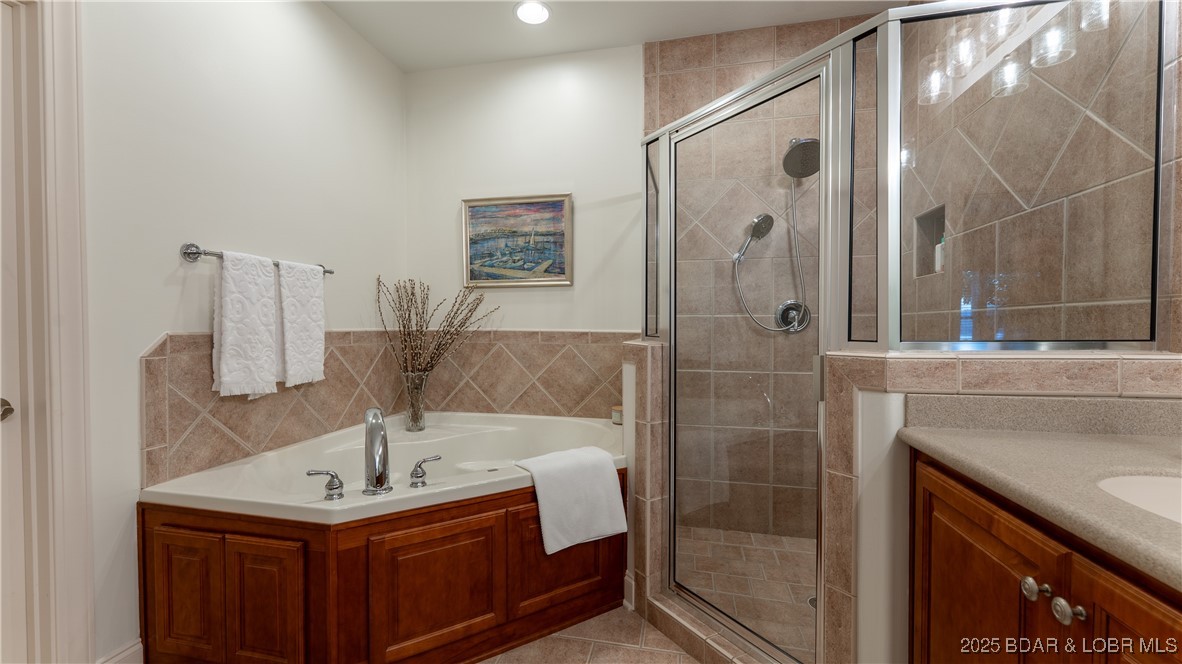 38 Bello Point Lane Sunrise Beach, MO 65079 - Photo 17 of 42