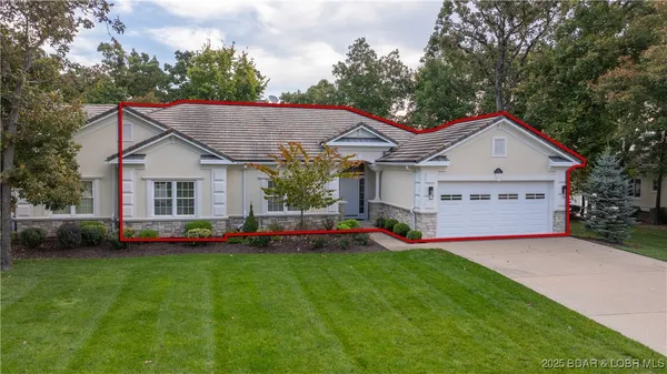 $549,000 | 38 Bello Point Lane, Sunrise Beach, MO 65079