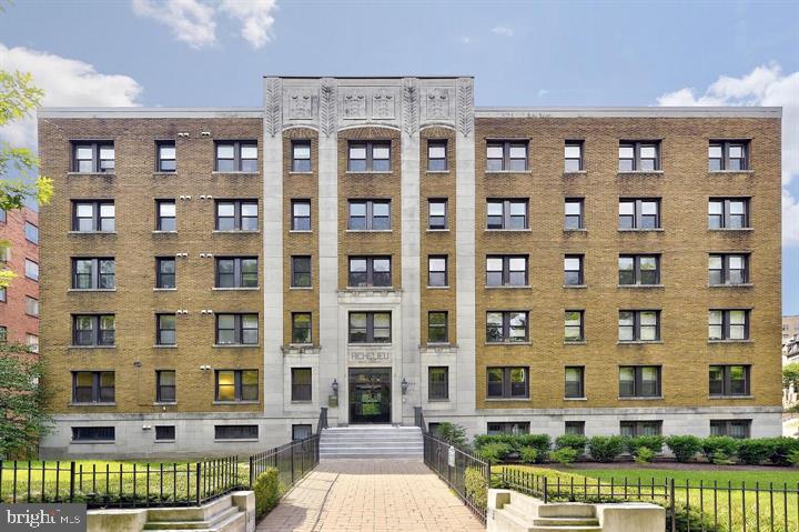 1750 Harvard Street Northwest, Unit 3A Washington, DC 20009 - Photo 1 of 17