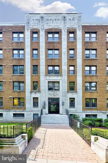1750 Harvard Street Northwest, Unit 3A Washington, DC 20009 - Photo 17 of 17