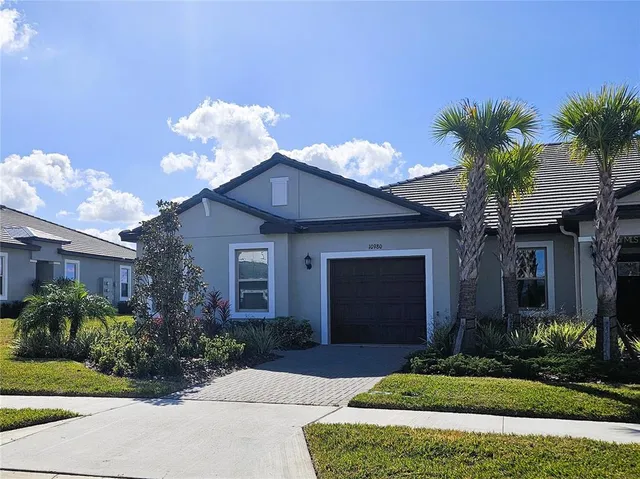 $2,175 | 10980 Gable Dig Loop, San Antonio, FL 33576