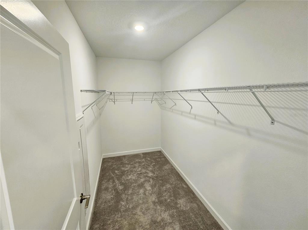 10980 Gable Dig Loop San Antonio, FL 33576 - Photo 11 of 37