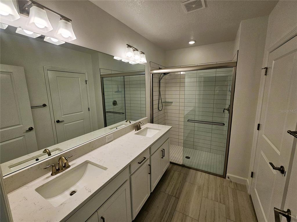 10980 Gable Dig Loop San Antonio, FL 33576 - Photo 12 of 37