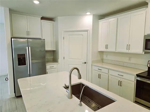 $2,175 | 10980 Gable Dig Loop, San Antonio, FL 33576