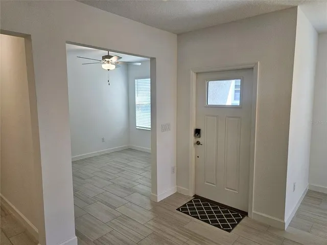 $2,175 | 10980 Gable Dig Loop, San Antonio, FL 33576