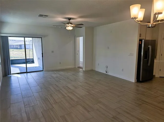 $2,175 | 10980 Gable Dig Loop, San Antonio, FL 33576