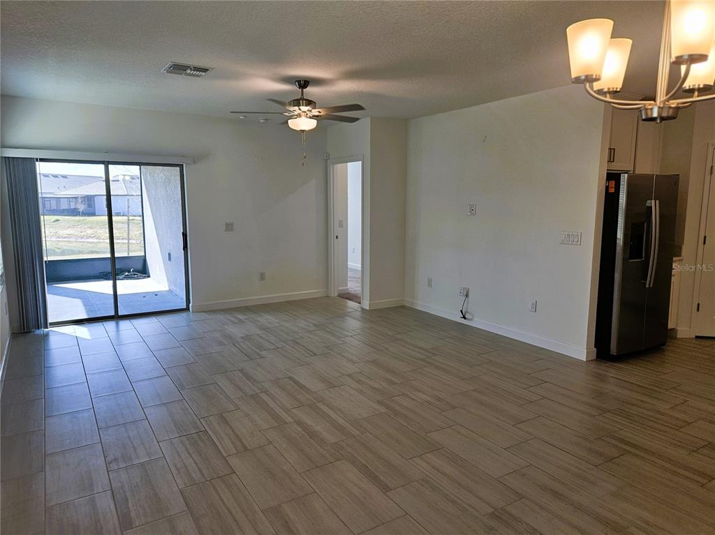 10980 Gable Dig Loop San Antonio, FL 33576 - Photo 6 of 37