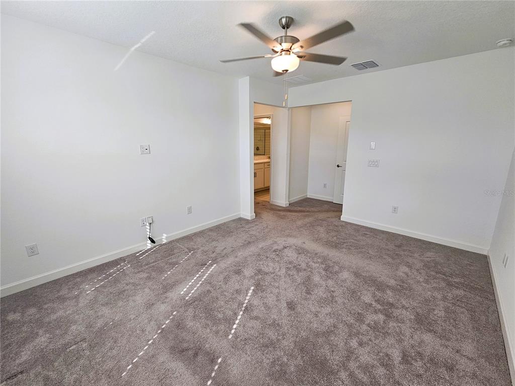 10980 Gable Dig Loop San Antonio, FL 33576 - Photo 10 of 37