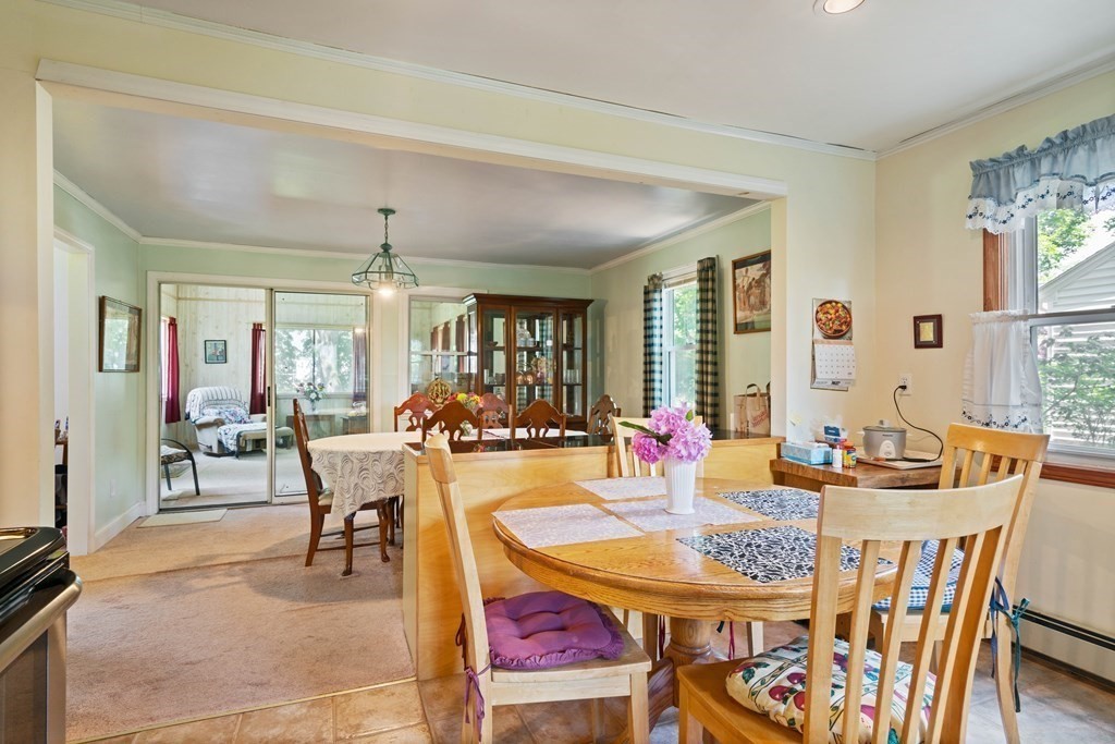 18 Orourke Path Newton, MA 02459 - Photo 8 of 27 Gallery Image 8