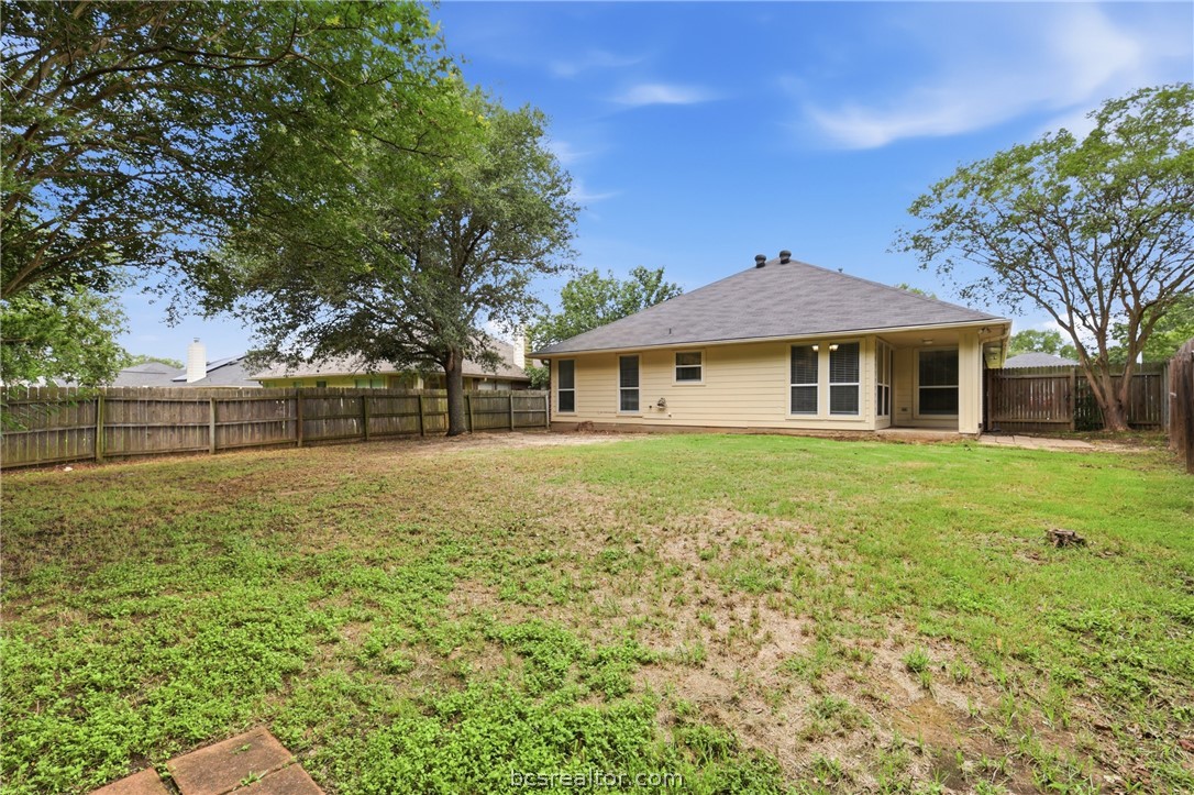 1707 Beaver Pond Court Bryan, TX 77807 - Photo 23 of 33