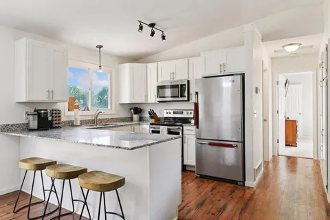 $395,000 | 2316 Van Sloun Road, Chaska, MN 55318